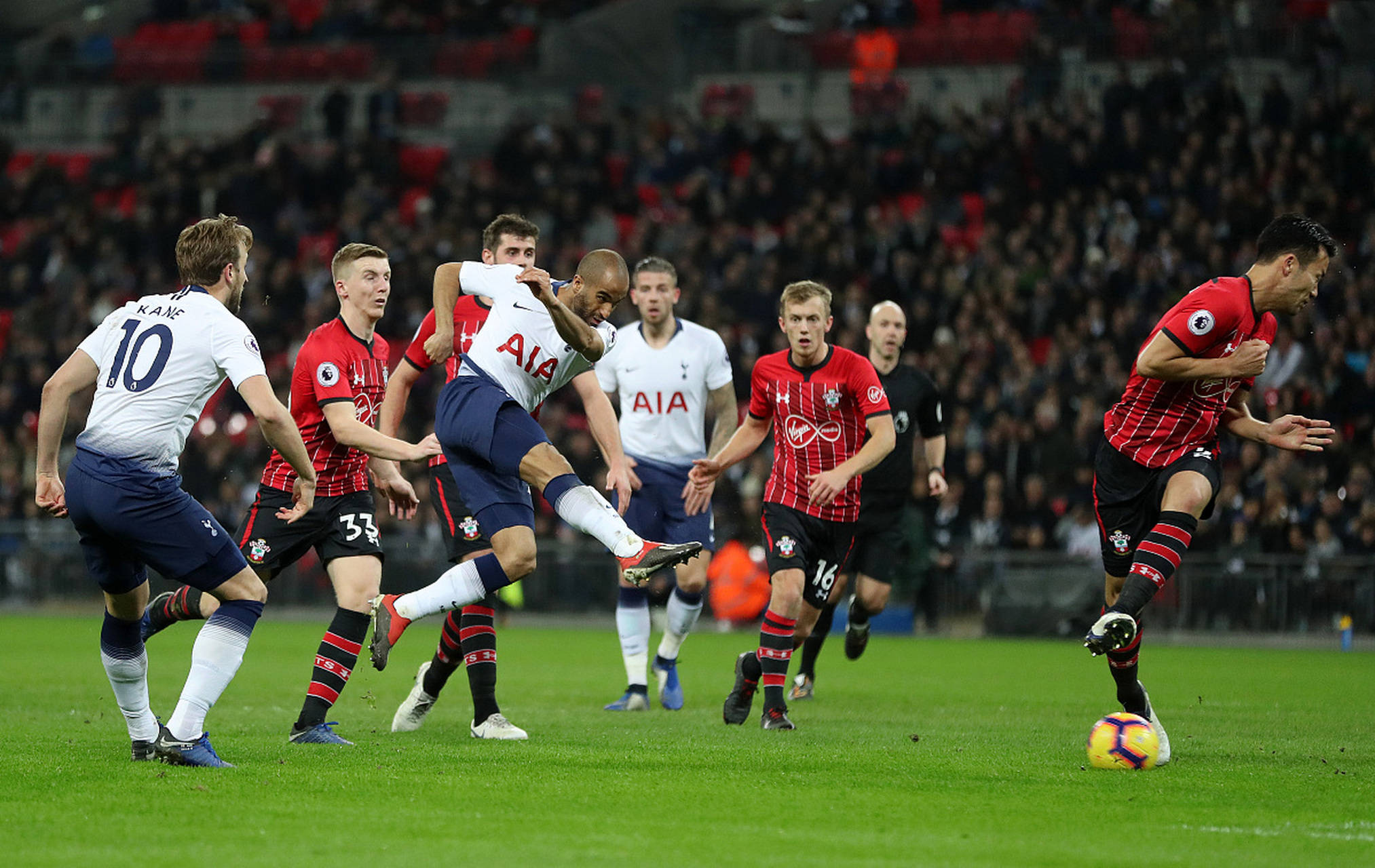 展现出了更 展现出了更